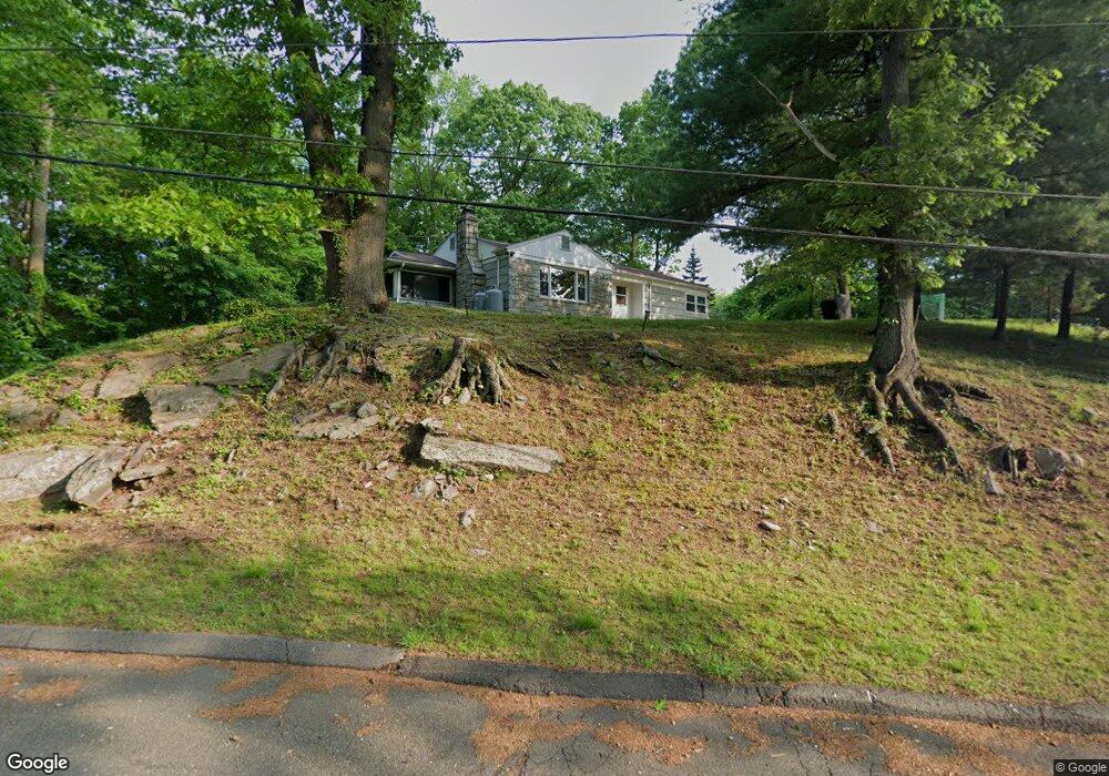 44 Juniper Ridge, Trumbull, CT 06611 - photo 1