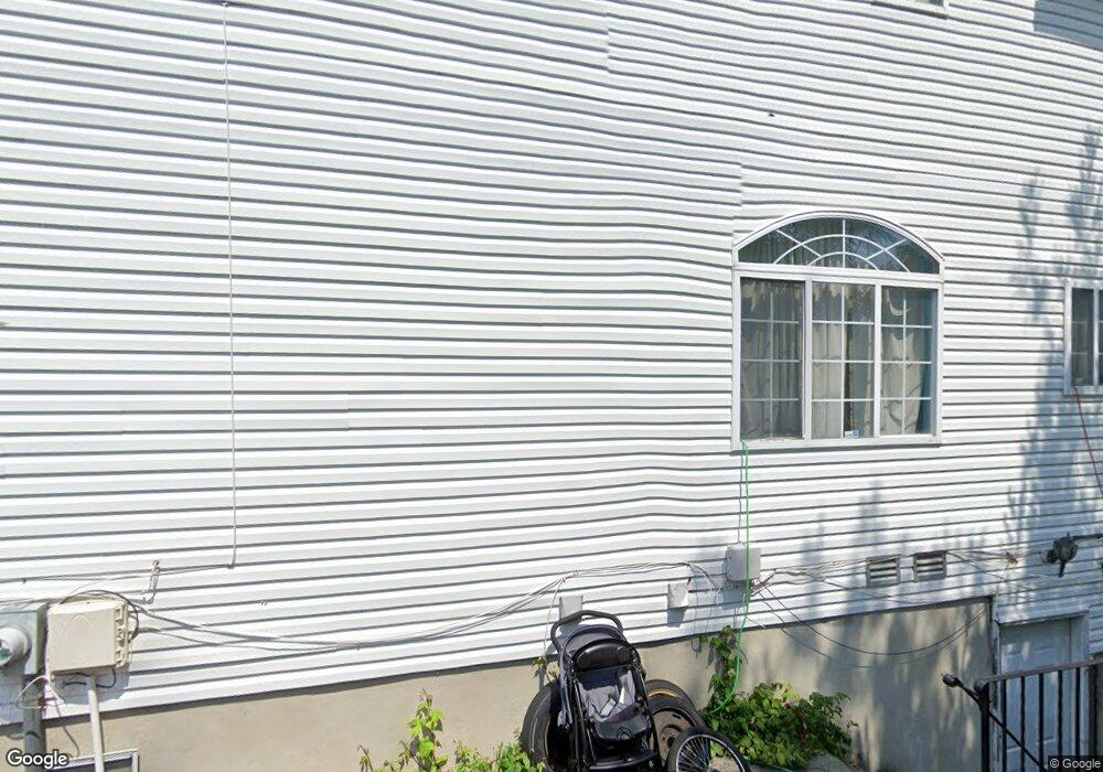 27 Schindler Ct, Staten Island, NY 10309 - photo 1