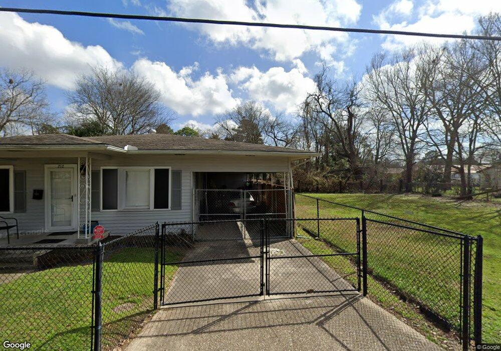 208 Johnson Aly, New Iberia, LA 70563 - photo 1