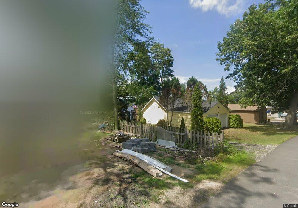 49 Meeks Point Rd, East Hampton, CT 06424 - photo 1