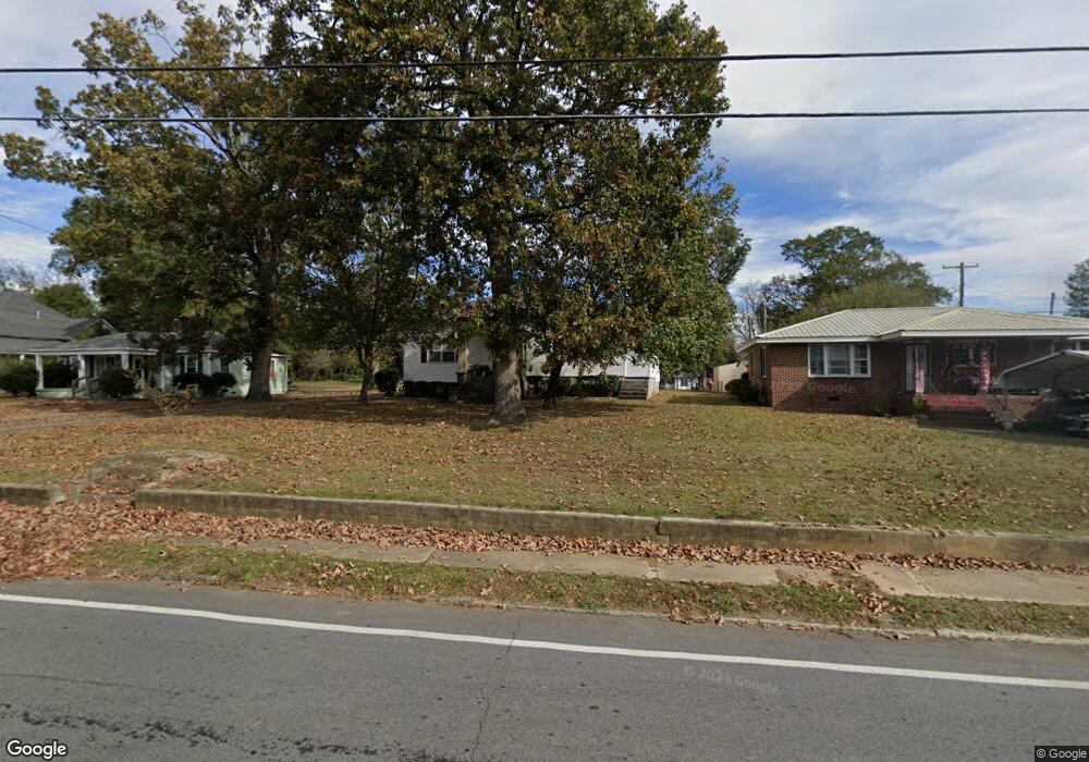 208 W Tate St, Elberton, GA 30635 - photo 1