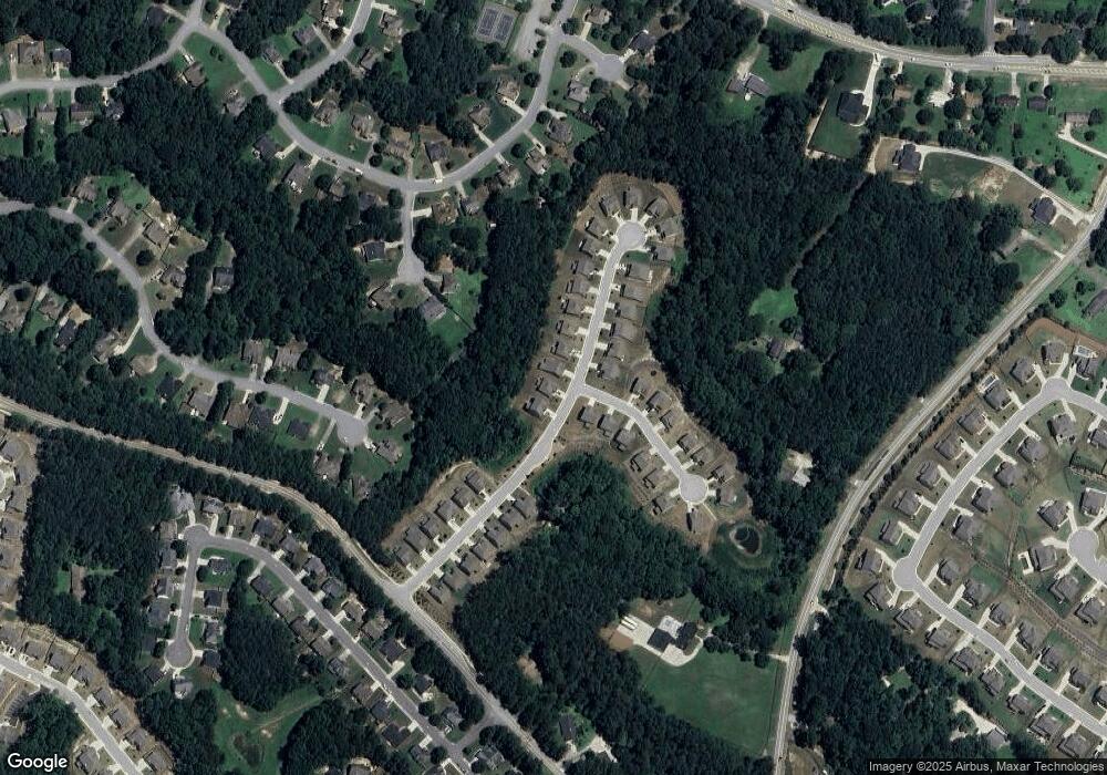 1906 Holman Forest Dr, Hoschton, GA 30548 - photo 1