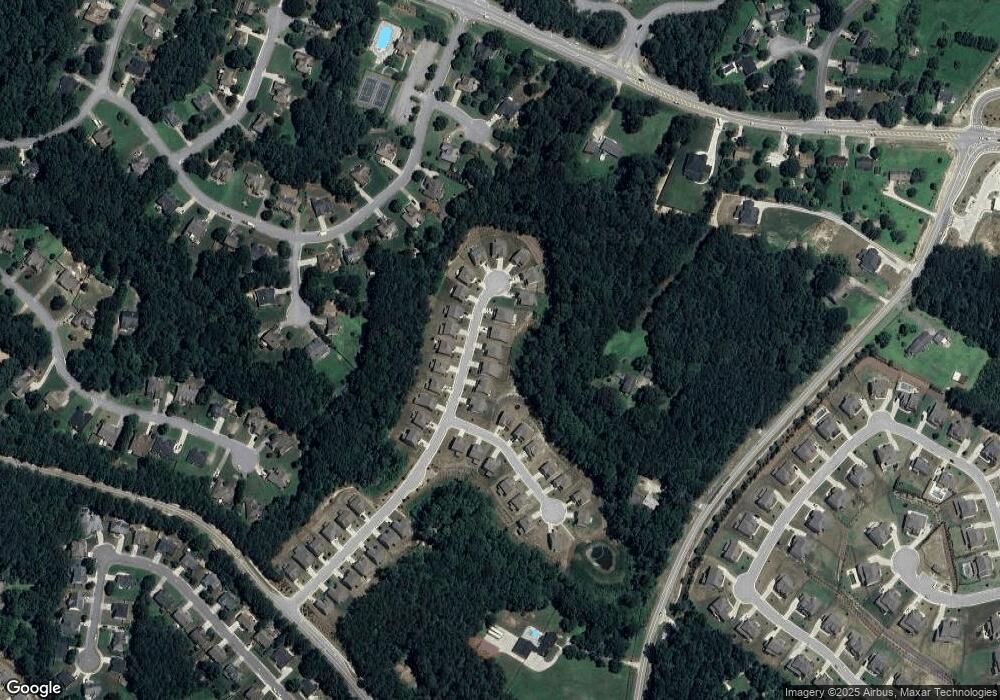 1955 Holman Forest Dr, Hoschton, GA 30548 - photo 1