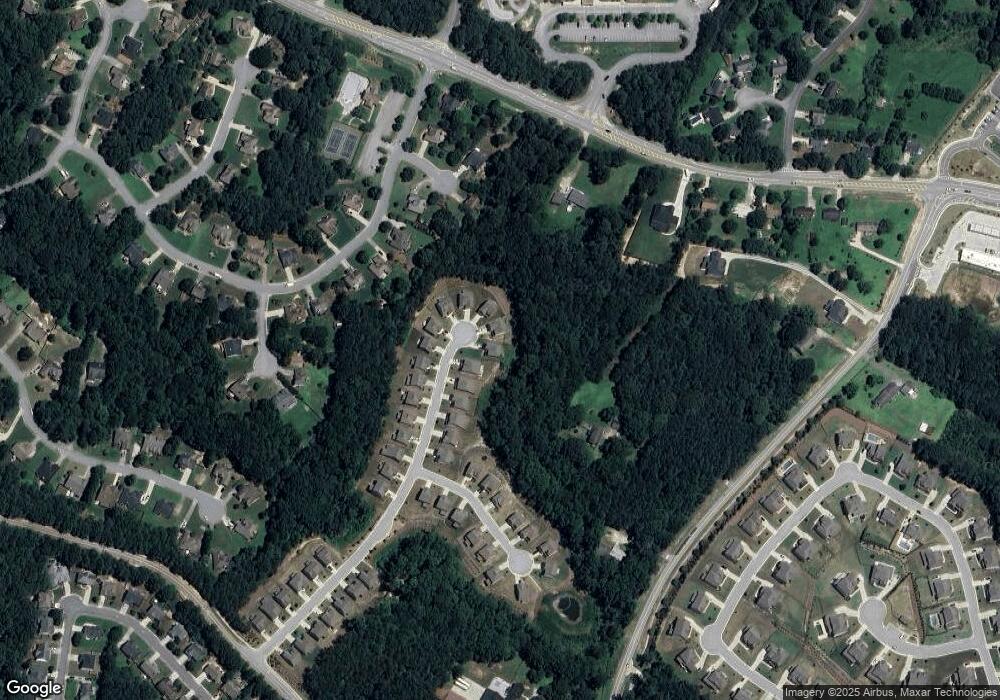 1985 Holman Forest Dr, Hoschton, GA 30548 - photo 1