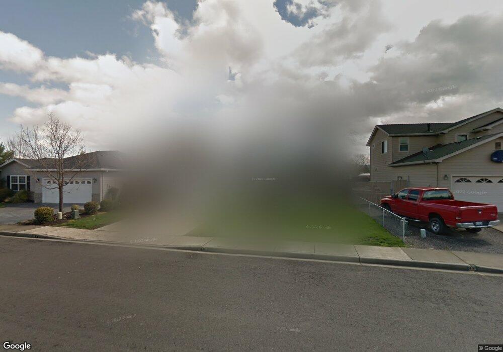 314 Donna Way, Central Point, OR 97502 - photo 1