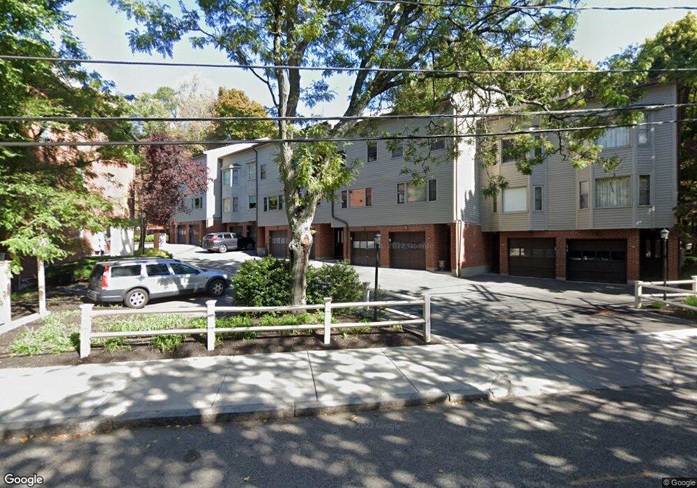 109 Beaconsfield Rd, Brookline, MA 02445 - photo 1