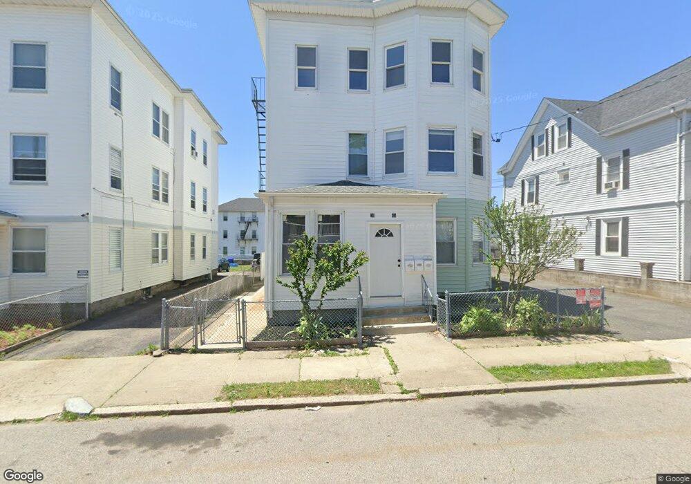 38 Larch St, Pawtucket, RI 02860 - photo 1