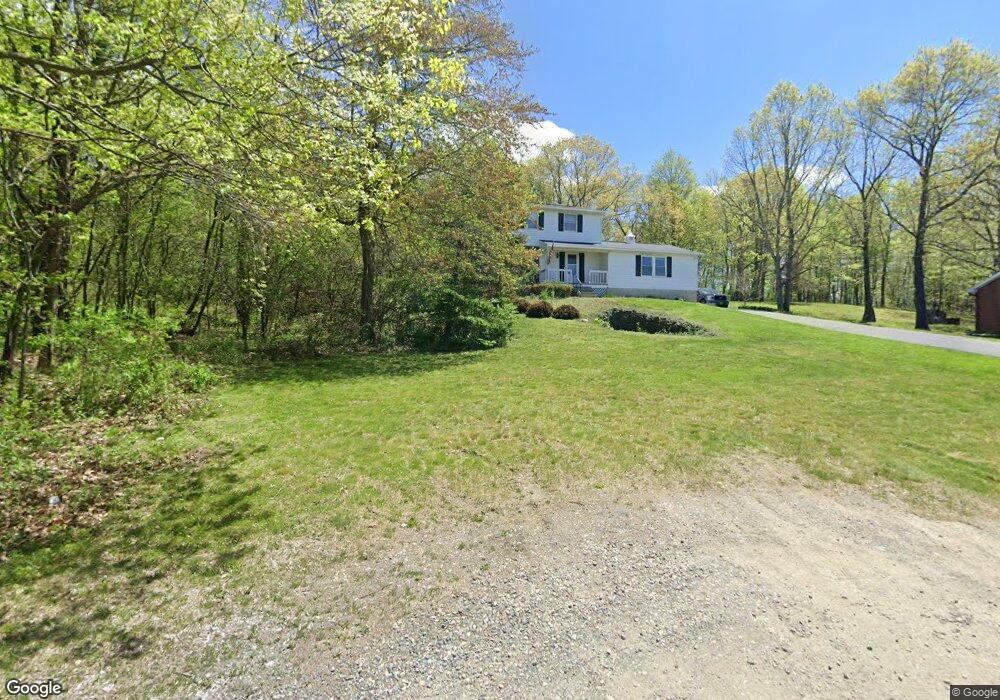142 S Waldron La, North Greenbush, NY 12198 - photo 1