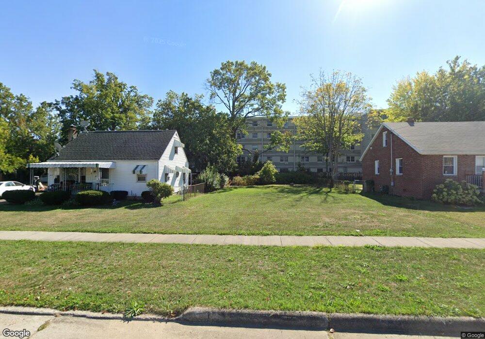 1838 E 37th St, Lorain, OH 44055 - photo 1