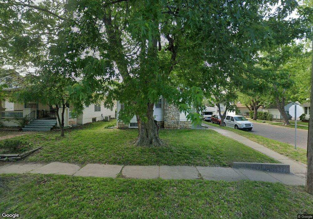 301 SW Quinton Ave, Topeka, KS 66606 - photo 1