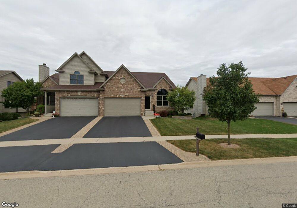 598 Sudbury Cir, Oswego, IL 60543 - photo 1