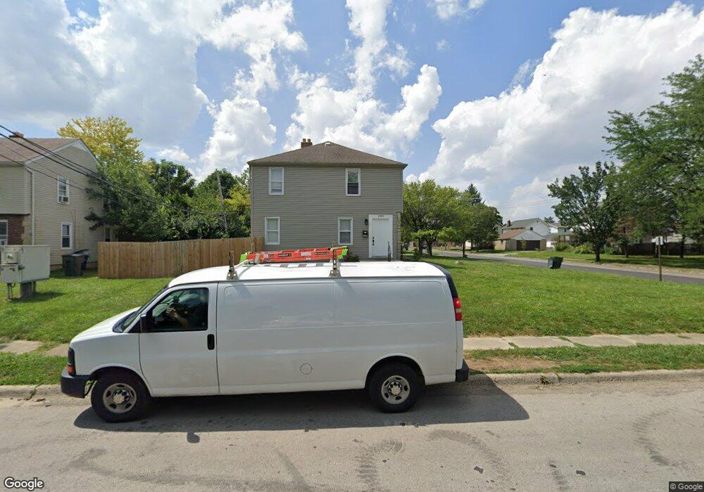 2703 Eakin Rd unit 705, Columbus, OH 43204 - photo 1