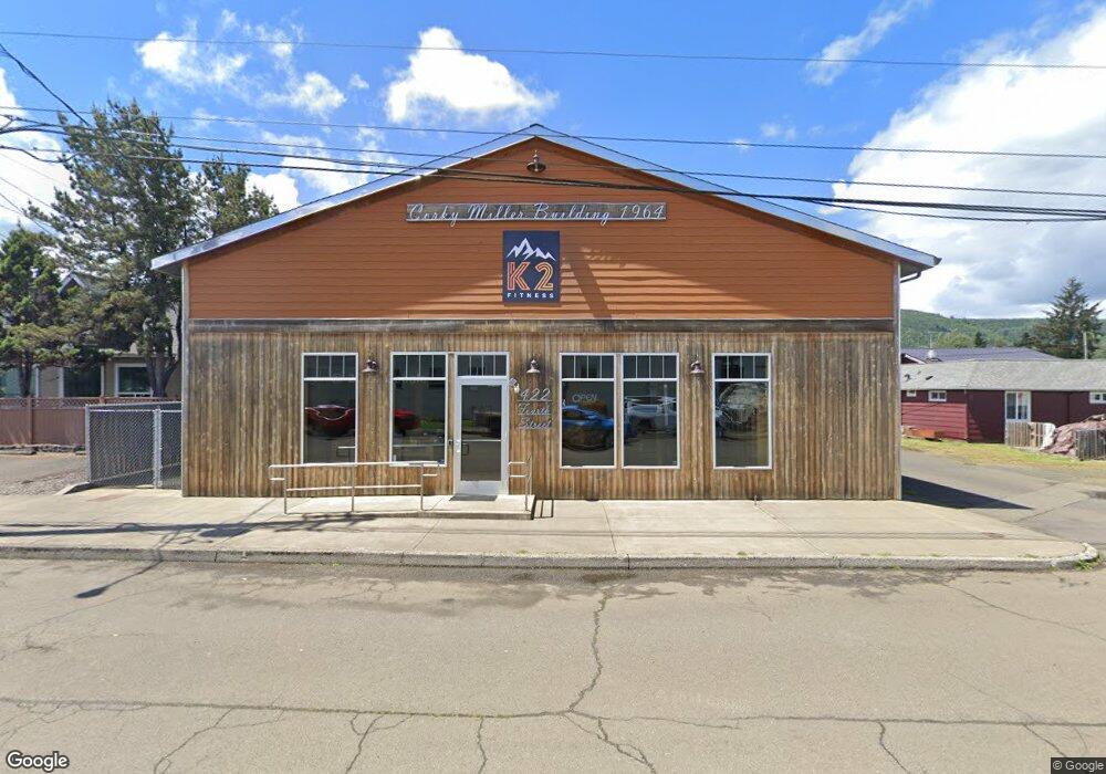 422 4th St, Raymond, WA 98577 - photo 1