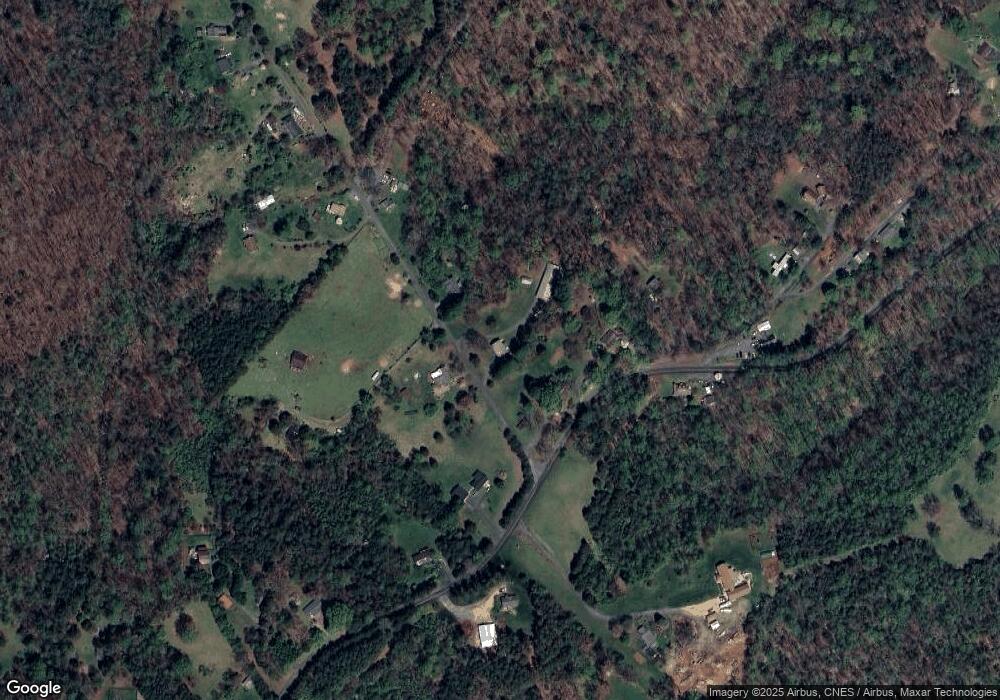 5821 Roach Ridge, Earlysville, VA 22936 - photo 1