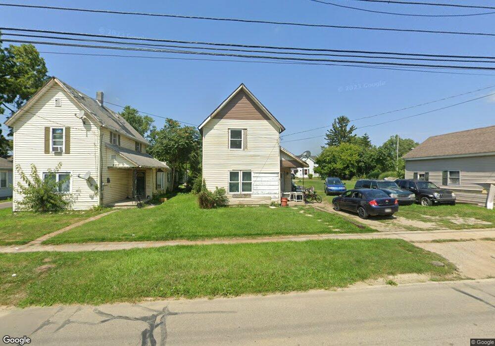 814 Silver St, Marion, OH 43302 - photo 1