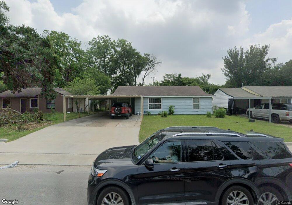 10902 Bentley St, Houston, TX 77093 - photo 1
