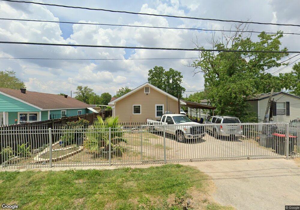 14435 Gainesville St, Houston, TX 77015 - photo 1