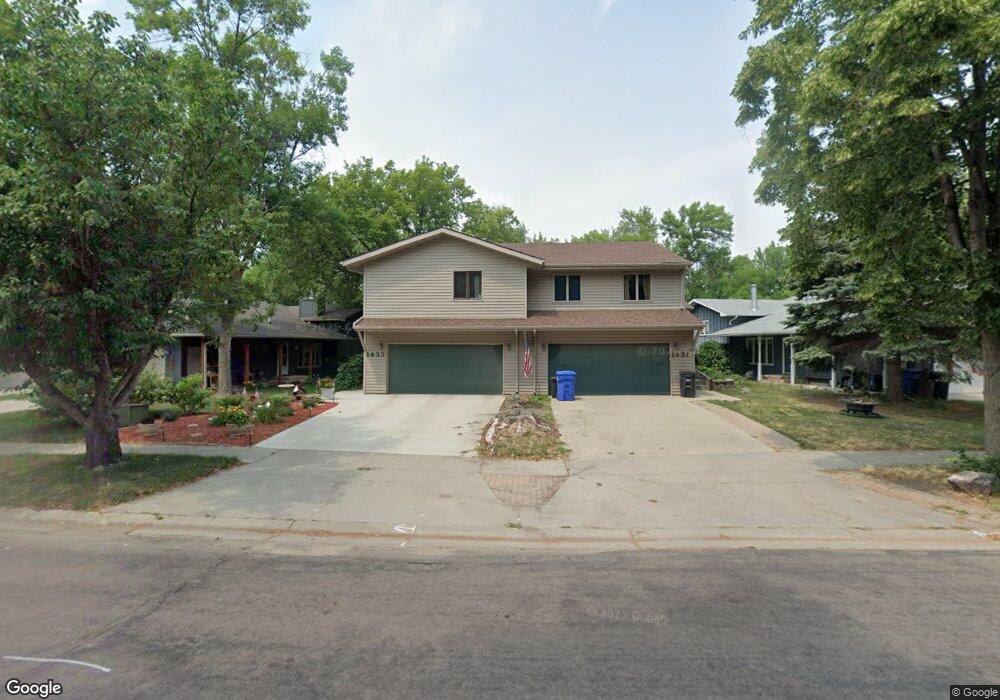 1433 23rd St S, Fargo, ND 58103 - photo 1