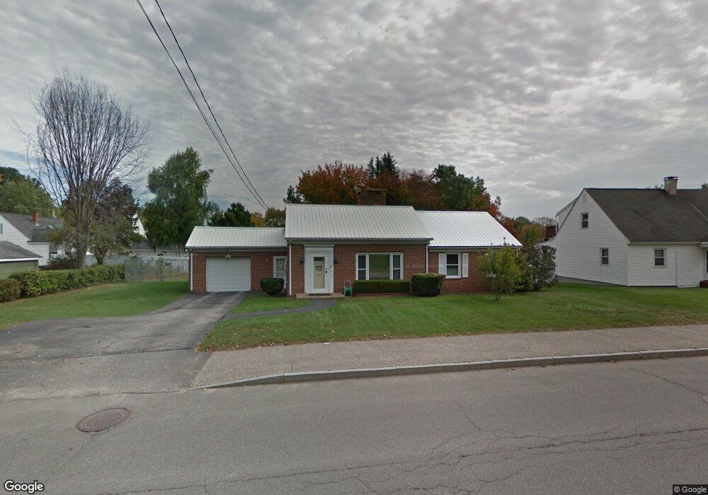 197 Rockland Ave, Manchester, NH 03102 - photo 1