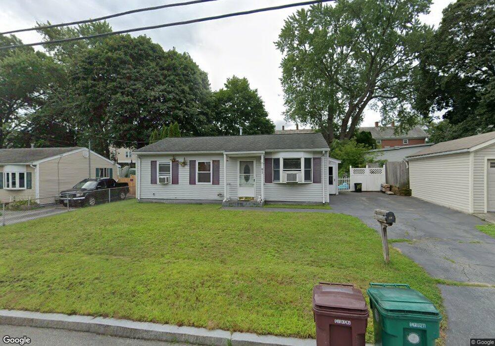 91 Rivulet St, Woonsocket, RI 02895 - photo 1