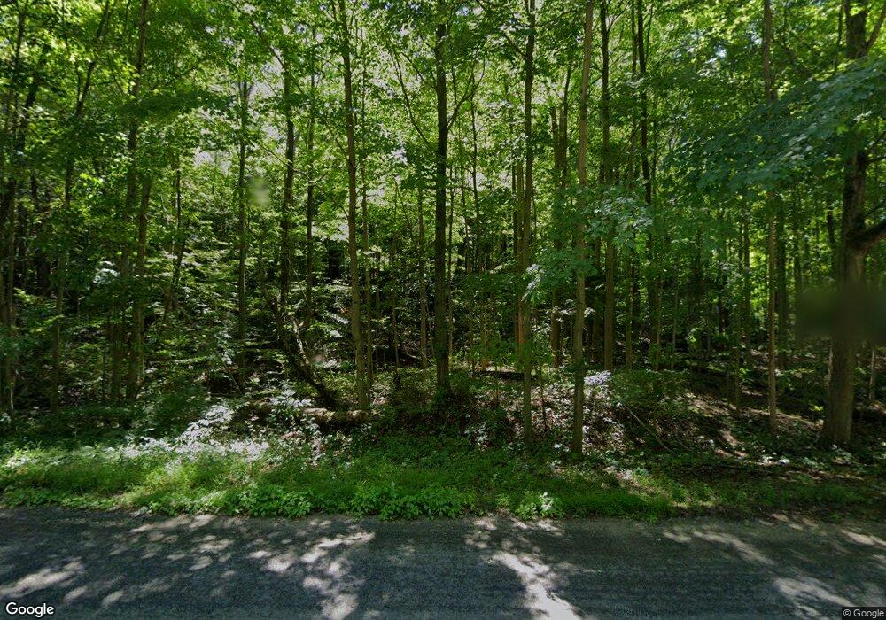 5674 Kaiser Rd, Three Oaks, MI 49128 - photo 1