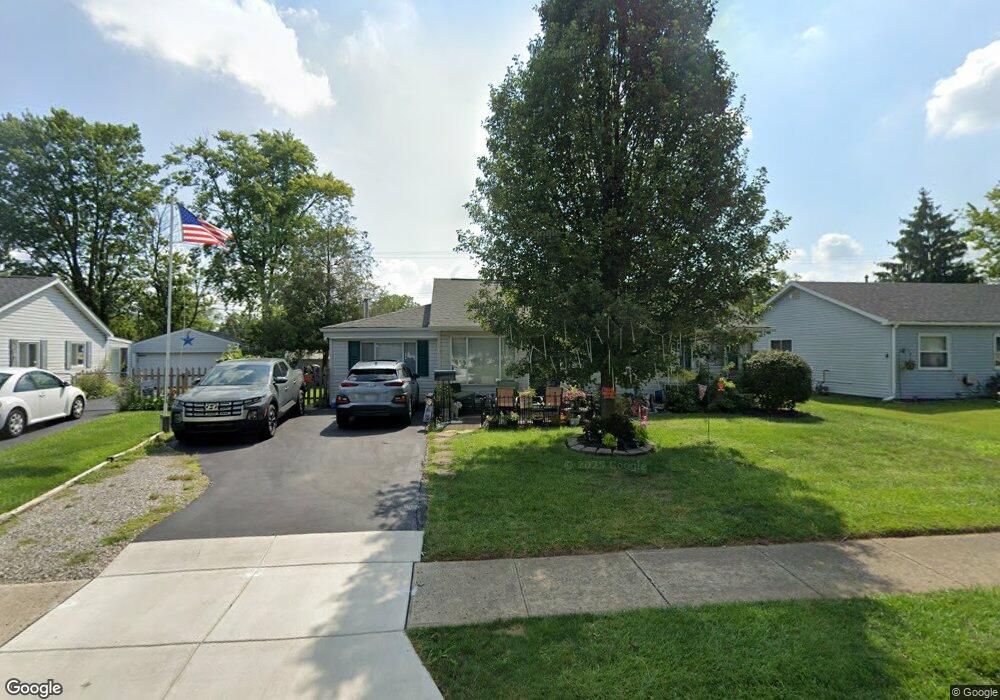 318 Lombard Rd, Columbus, OH 43228 - photo 1