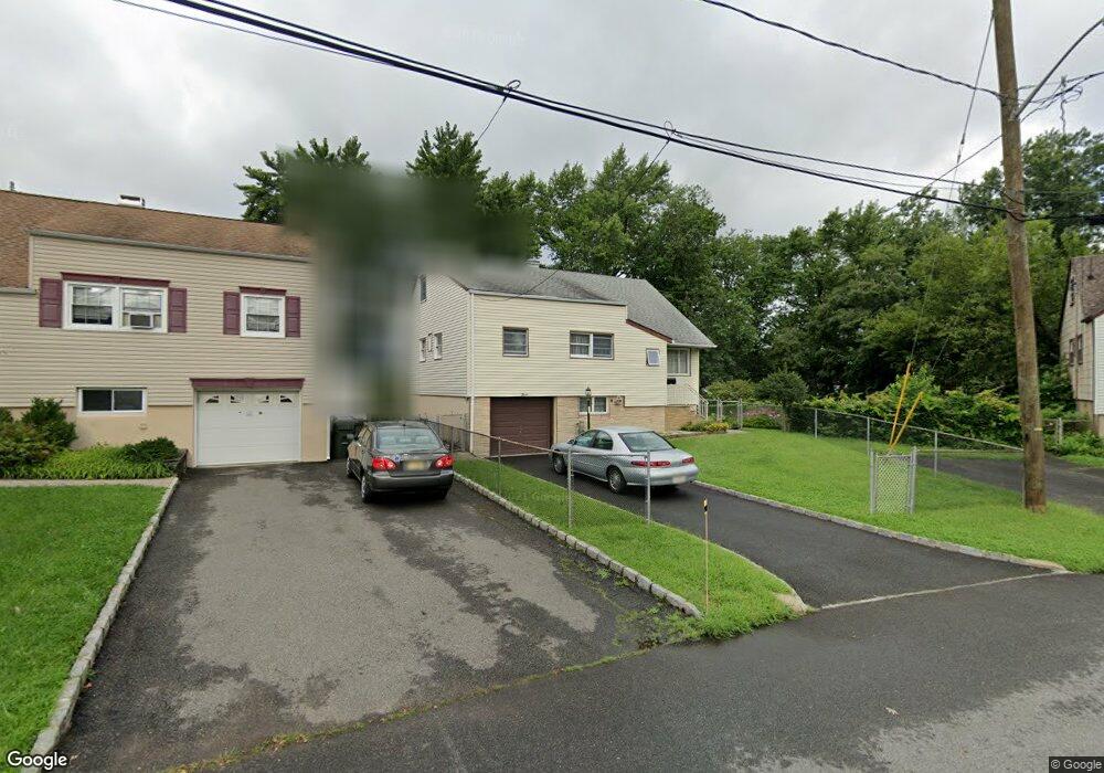 11 Snyder Rd, Fords, NJ 08863 - photo 1