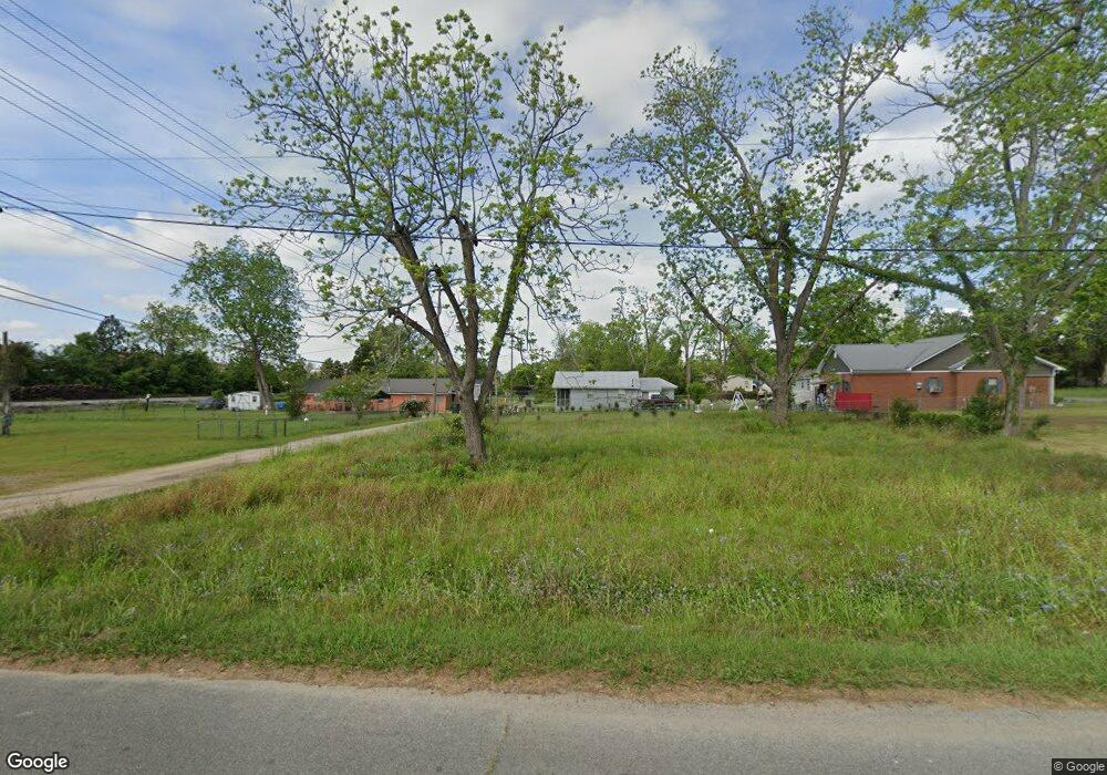 212 N Thomas St, Fitzgerald, GA 31750 - photo 1