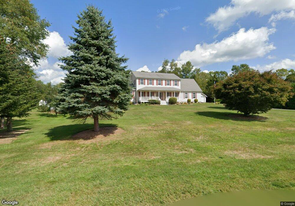 91 Briggs Dr, Cheshire, MA 01225 - photo 1