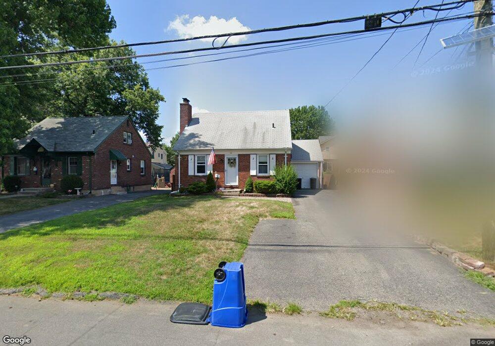 14 Sherwood Rd, Dumont, NJ 07628 - photo 1