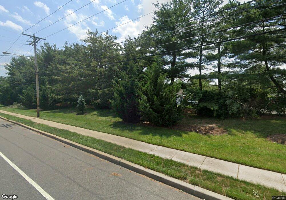 61 Winthrop Rd, Monroe Township, NJ 08831 - photo 1