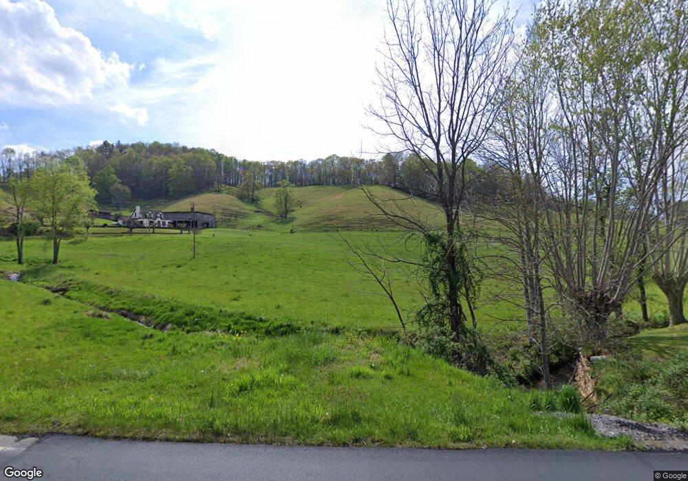 805 Phipps Creek Rd, Burnsville, NC 28714 - photo 1