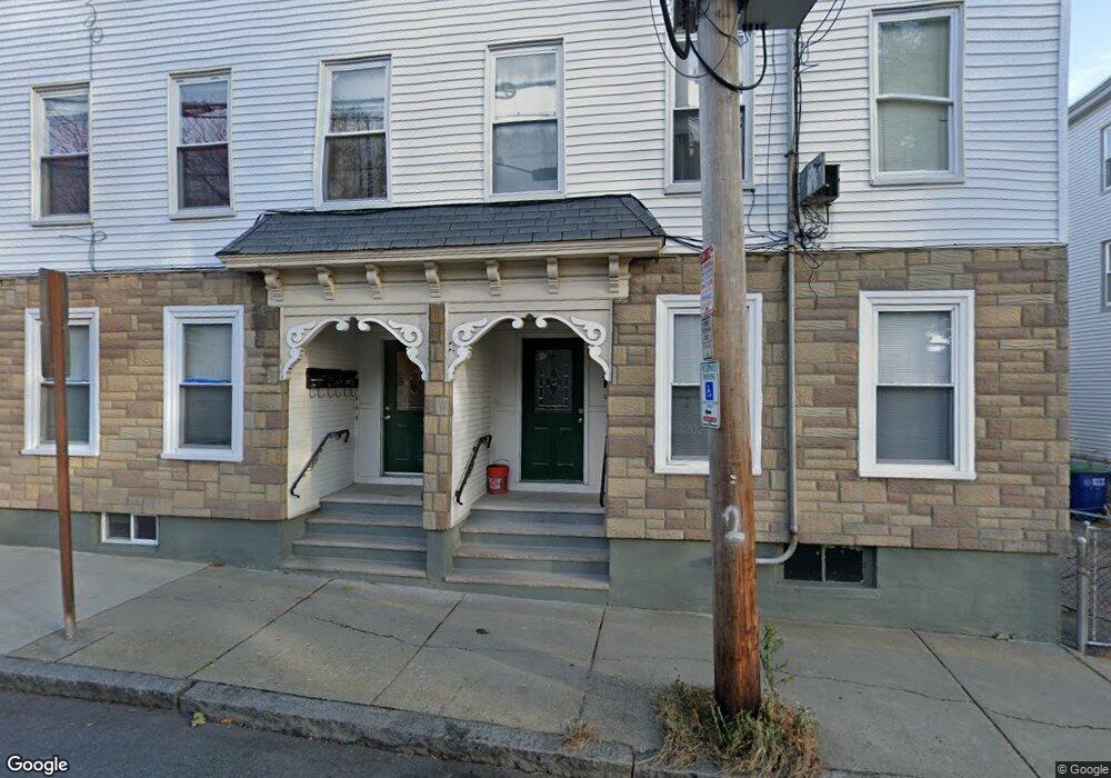 13 Laurel St, Somerville, MA 02143 - photo 1