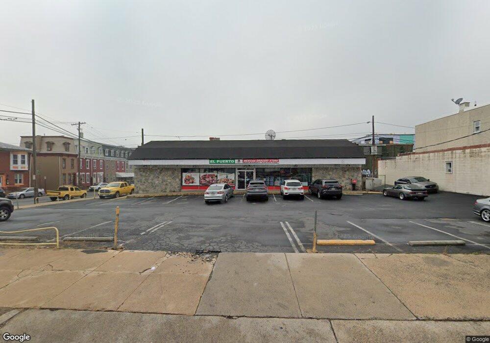 800 N 10th St, Reading, PA 19604 - photo 1