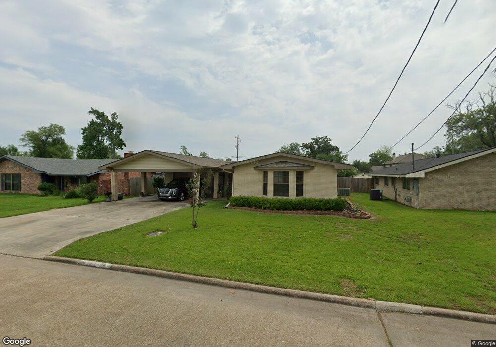 4022 Pleasant Dr, Lake Charles, LA 70605 - photo 1