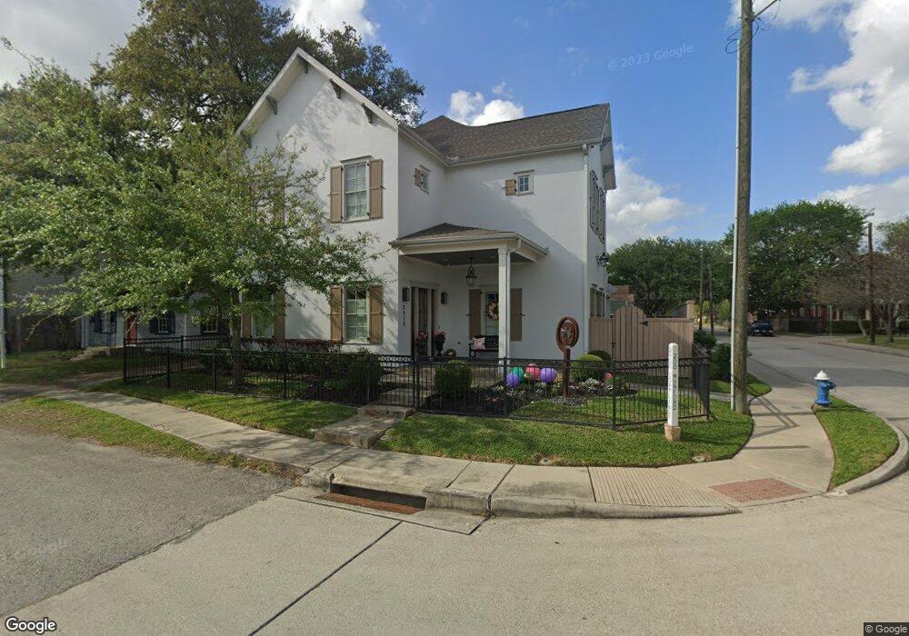 215 Munford St, Houston, TX 77008 - photo 1