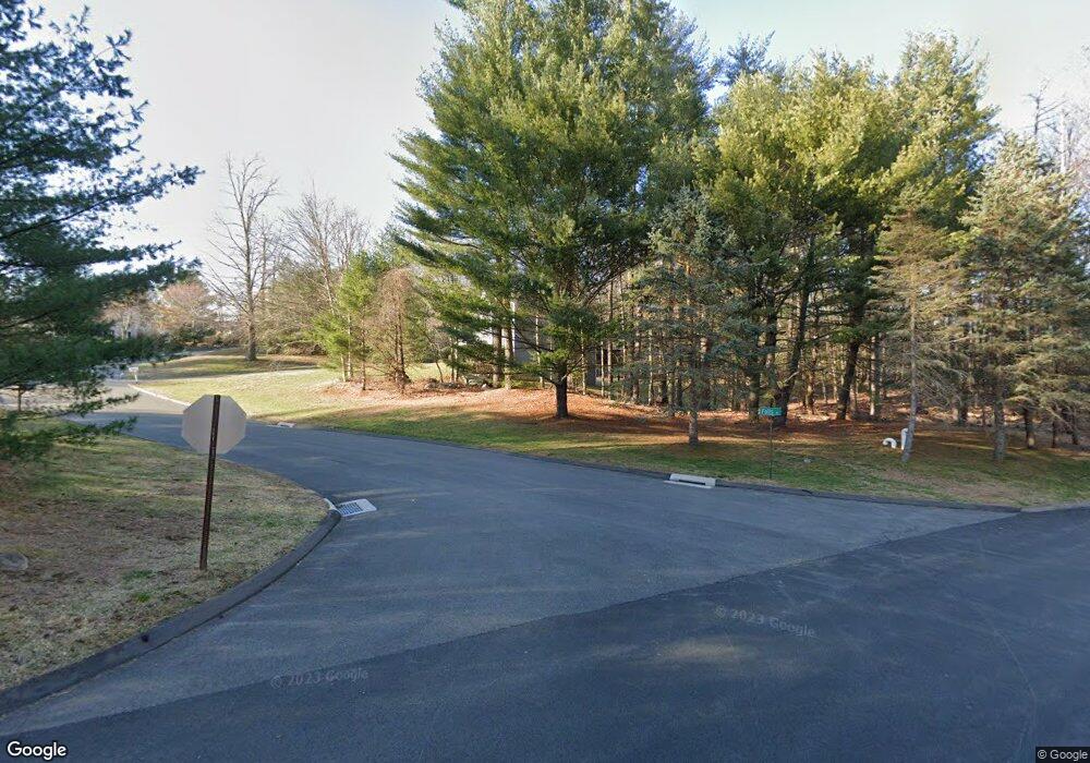 1 Falls Dr, Brookfield, CT 06804 - photo 1