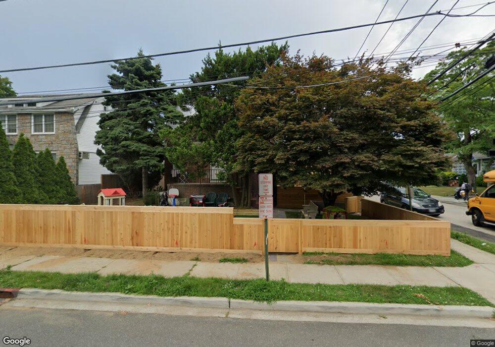 1 Leach St, Lynbrook, NY 11563 - photo 1