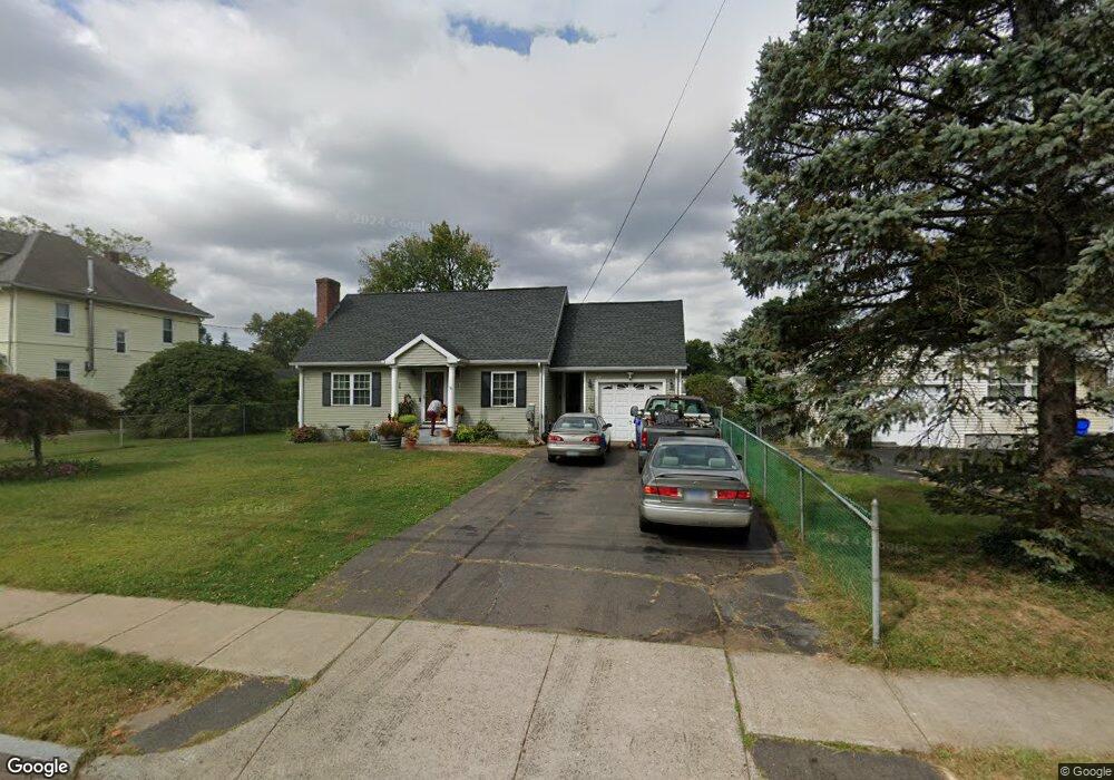 271 Newington Rd, West Hartford, CT 06110 - photo 1