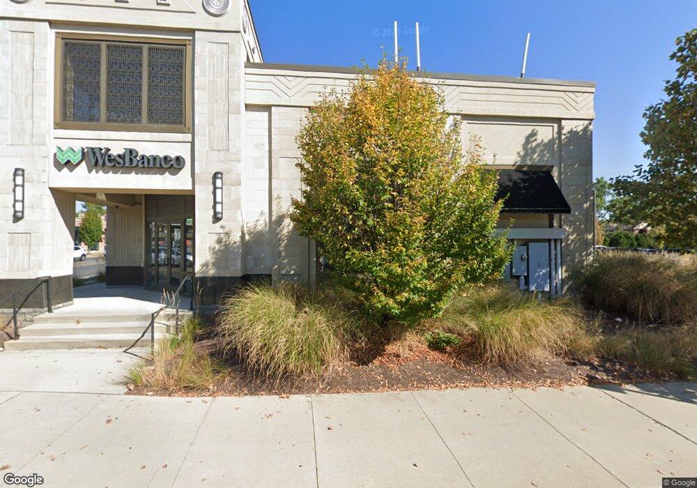 10 E Henderson Rd, Columbus, OH 43214 - photo 1