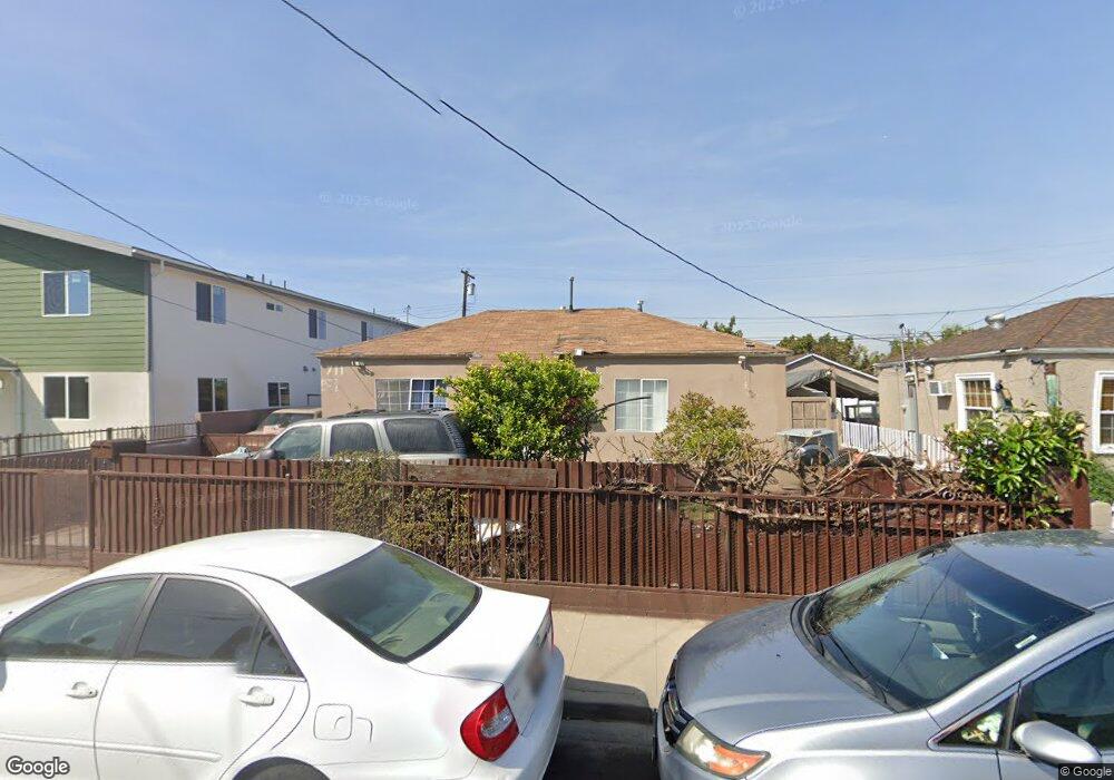 711 W Cherry St, Compton, CA 90222 - photo 1