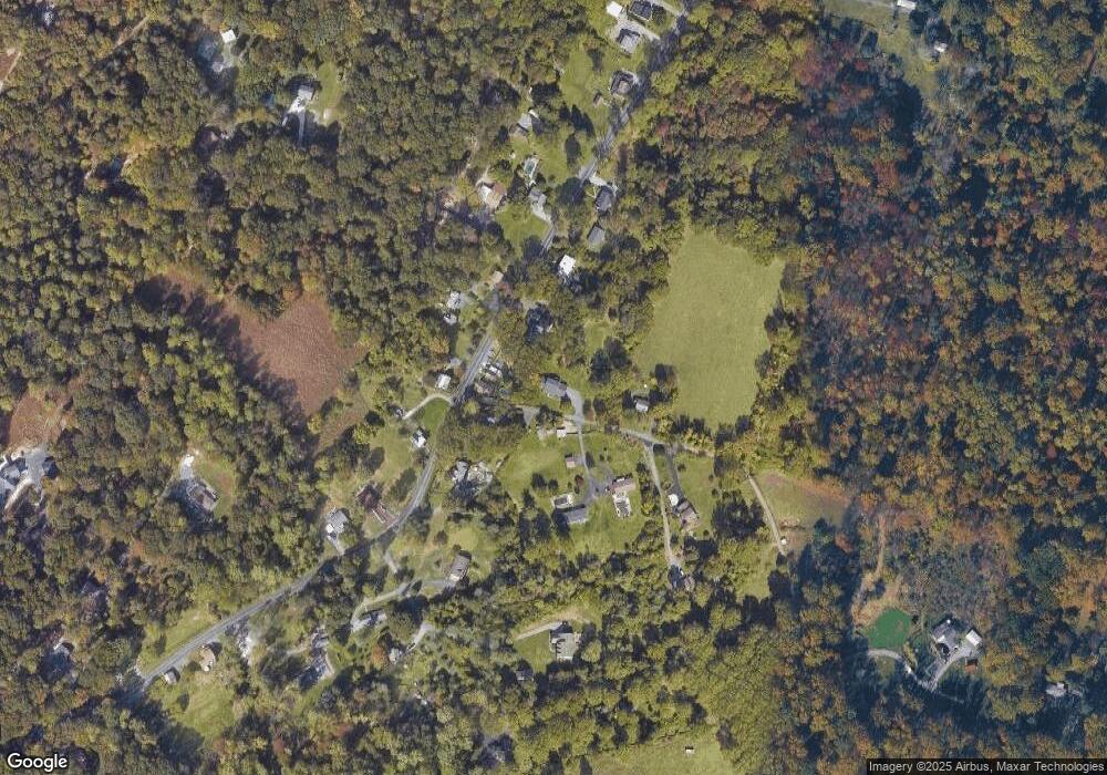 10 Redwood Dr, Reading, PA 19606 - photo 1