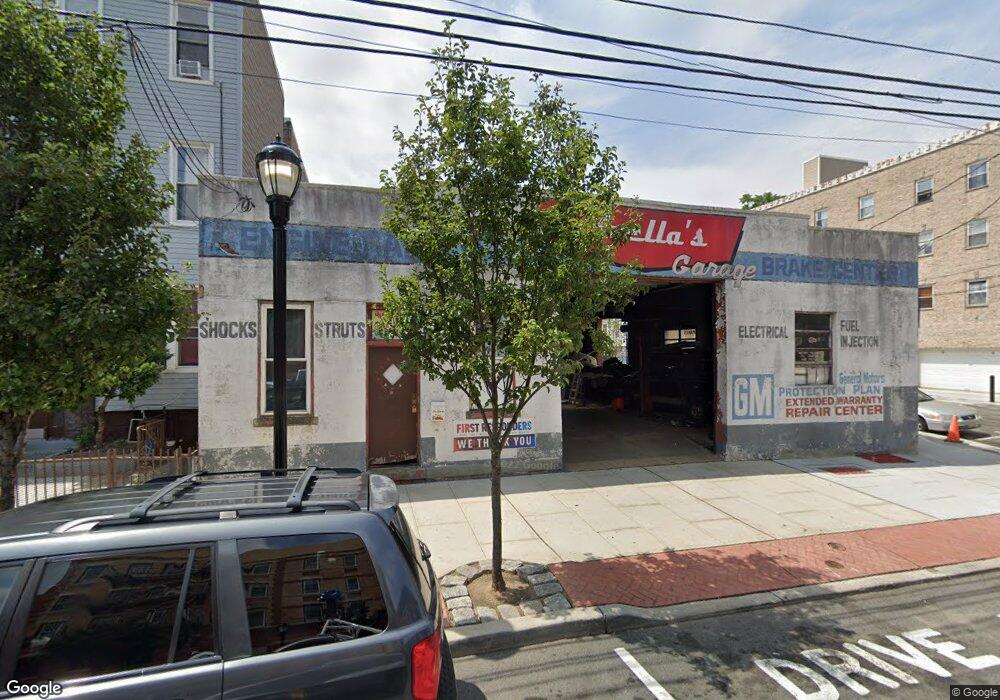 621 22nd St, Union City, NJ 07087 - photo 1