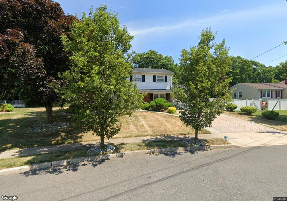 18 Tuscarora Cir, Old Bridge, NJ 08857 - photo 1