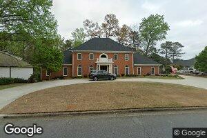 1055 Finnsbury Dr, Roswell, GA 30075