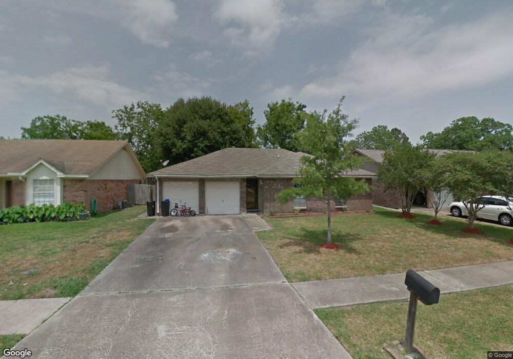 4110 Townes Forest Rd, Friendswood, TX 77546 - photo 1