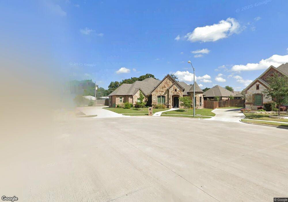 7908 Vale Ct, North Richland Hills, TX 76182 - photo 1