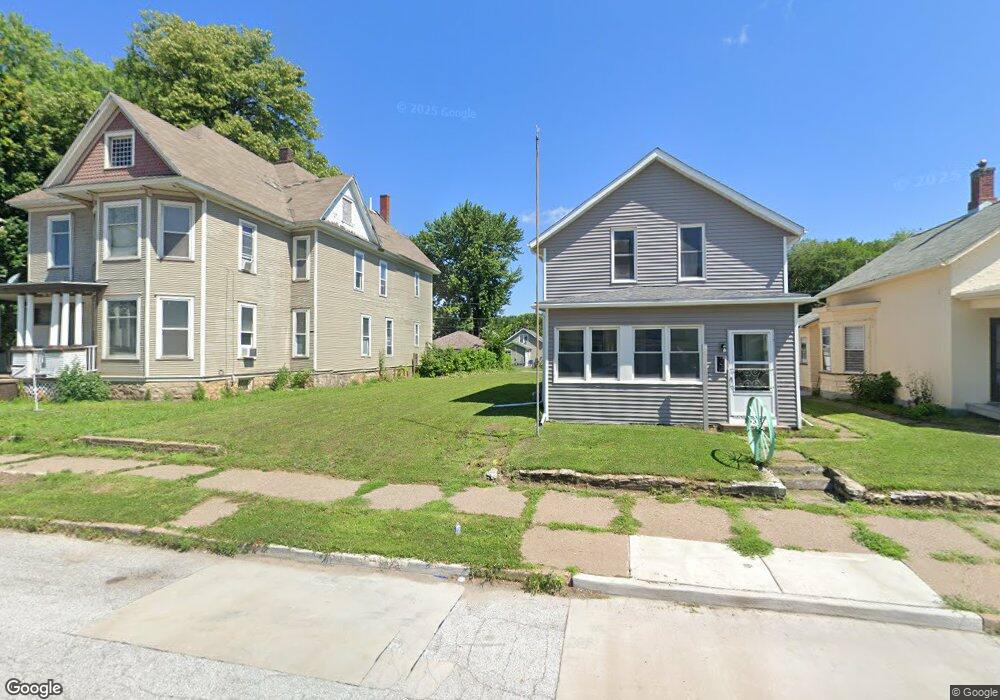 1536 W 3rd St, Davenport, IA 52802 - photo 1