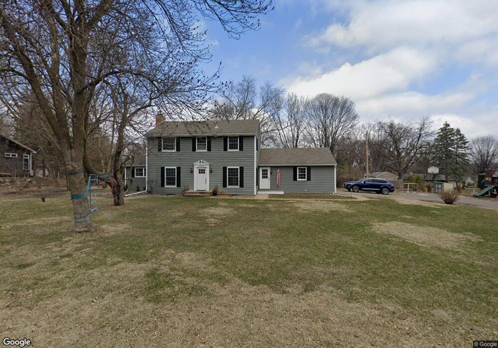 18040 Berry Ln, Wayzata, MN 55391 - photo 1