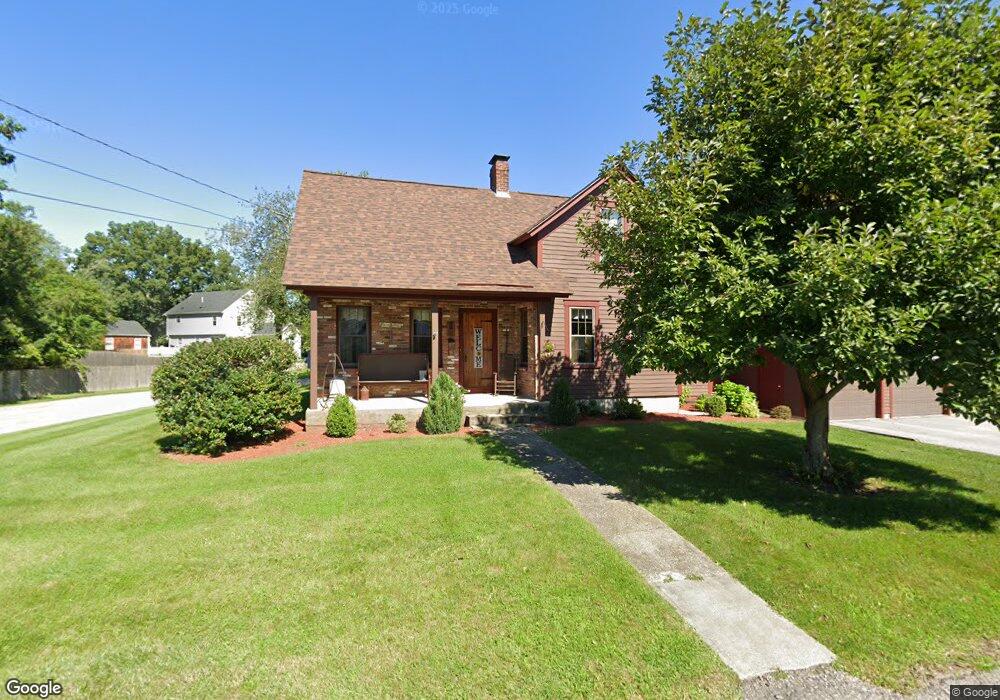 21 Stenson St, Bellingham, MA 02019 - photo 1